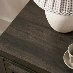 Booker Modern 1 Drawer Nightstand & Side Table
