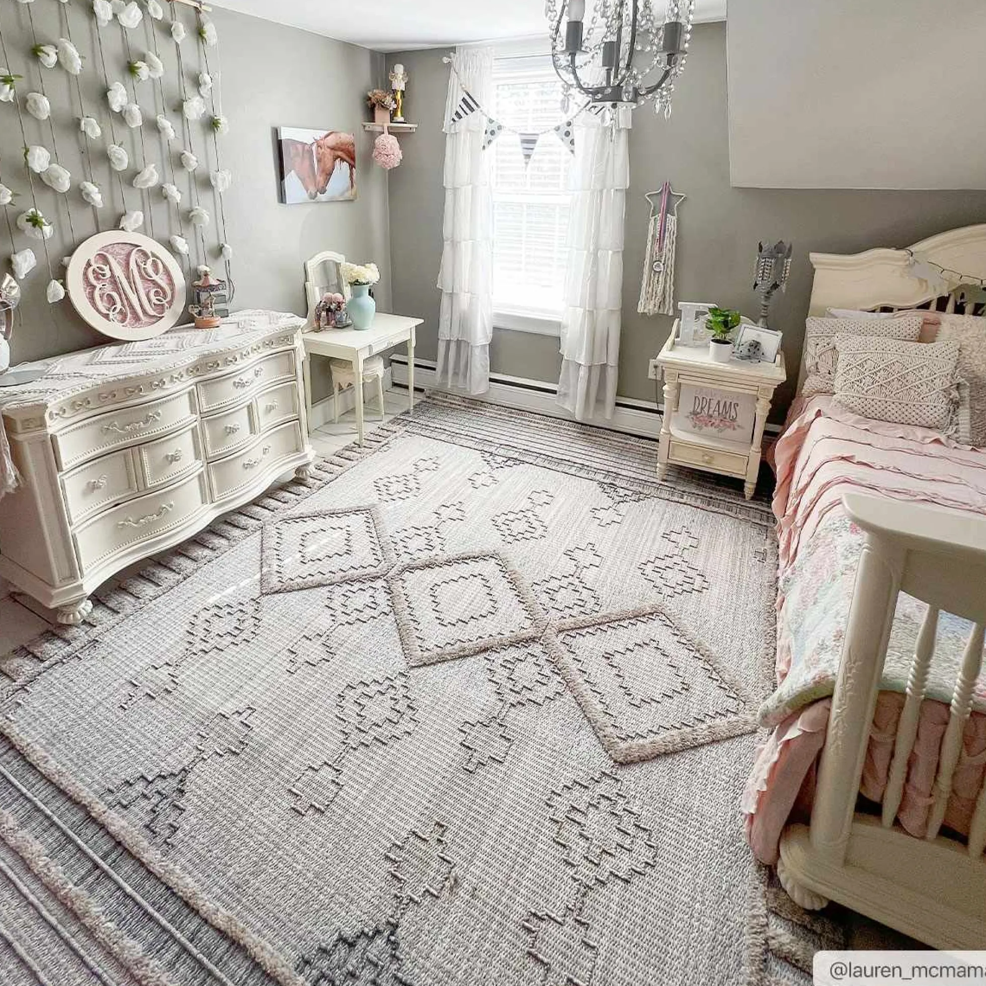 Boutique Rugs - Amaga Area Rug