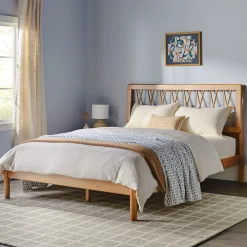 Cama X Spindle Mid-Century Modern Solid Wood Bed