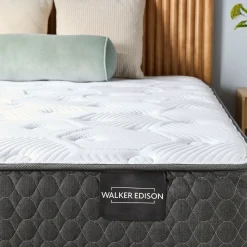 Essential WE Original Plush Mattress