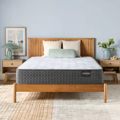Essential WE Original Plush Mattress