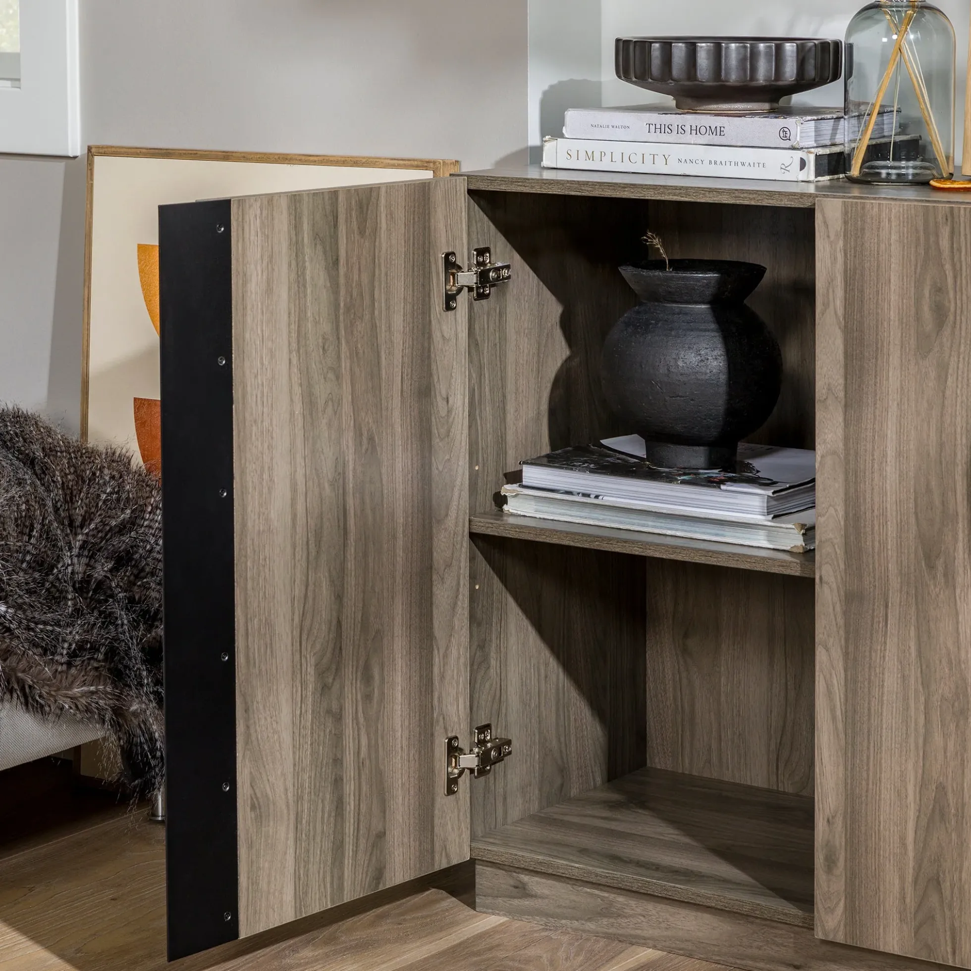Kacie Modern Sideboard / TV Stand