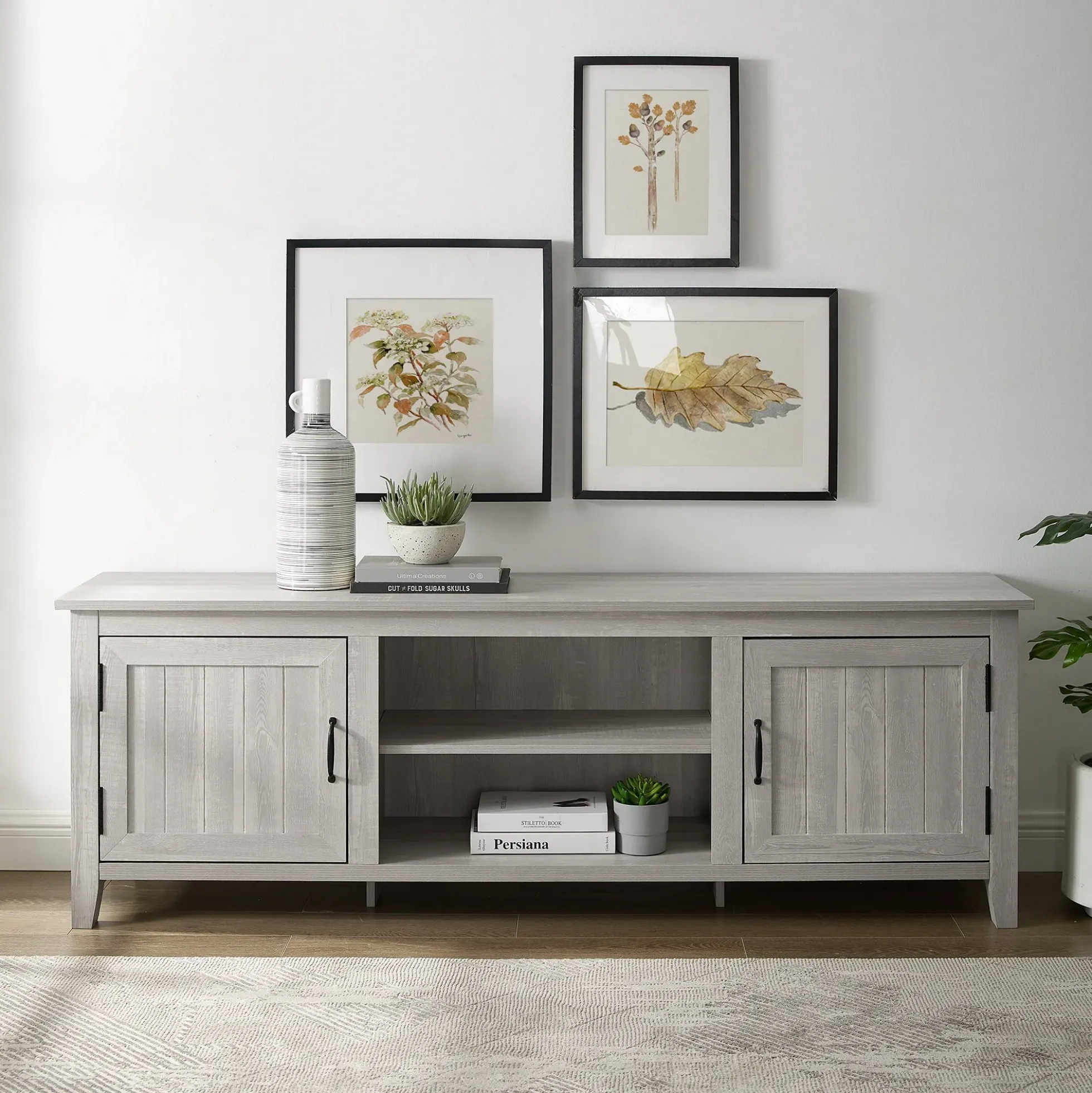 Simple Groove Door Console