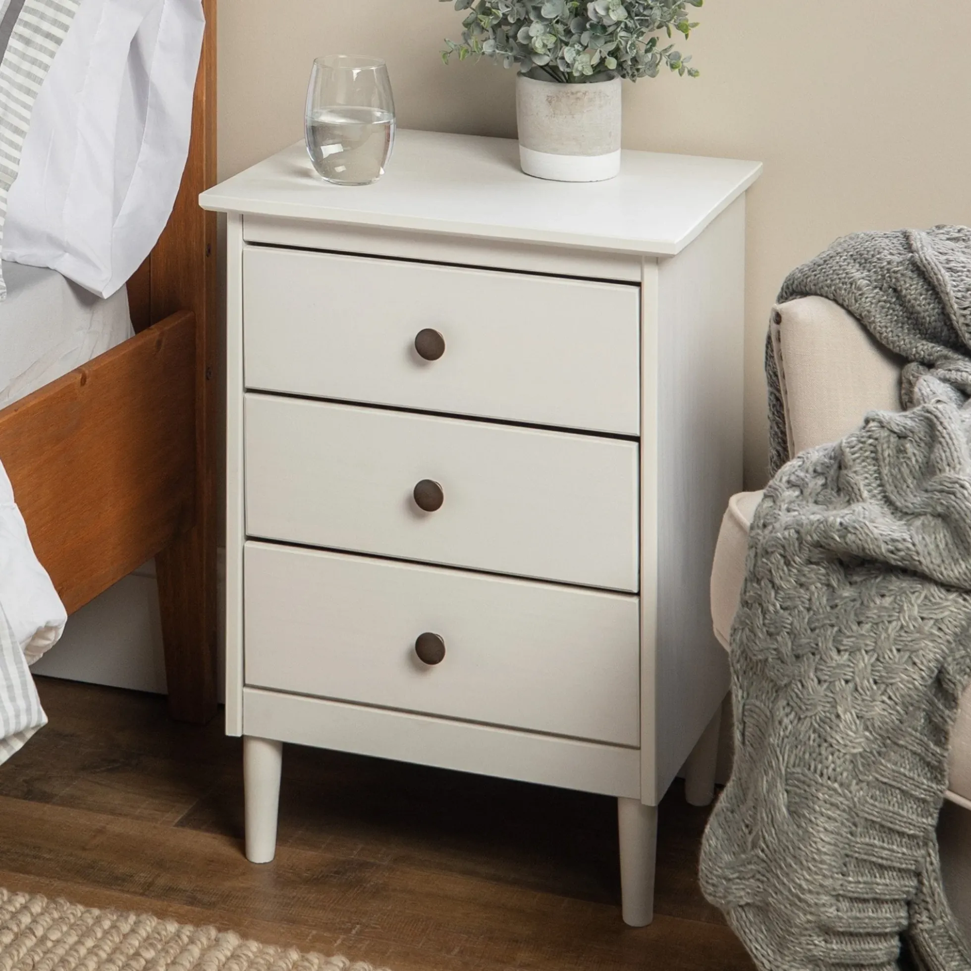 Spencer Solid Transitional Wood Nightstand
