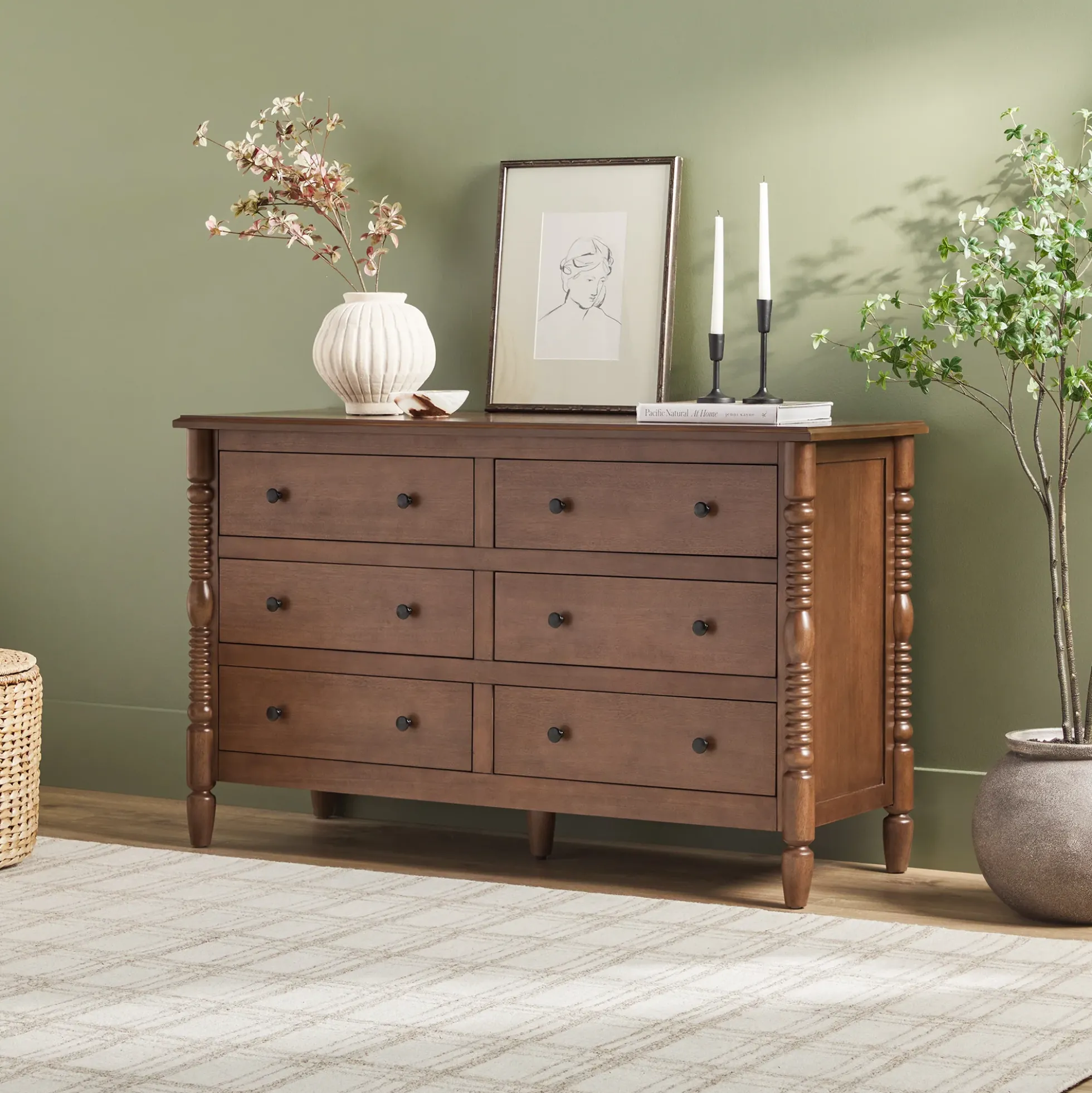 Traditional Vivienne 6-Drawer Easy Assembly Solid Wood Dresser