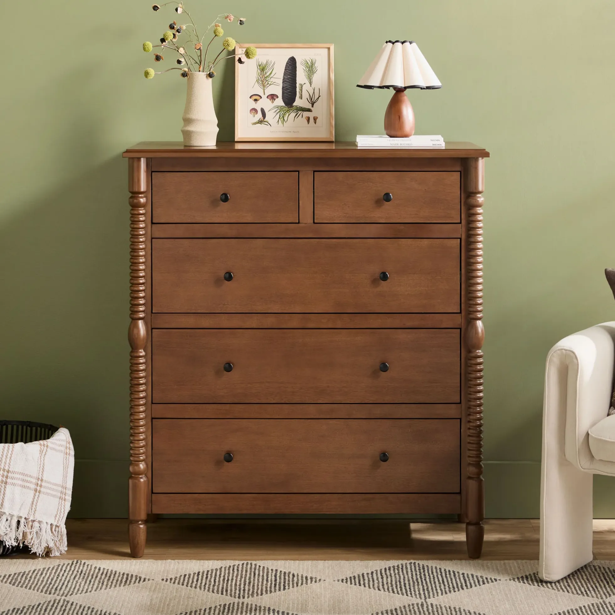 Traditional Vivienne 5-Drawer Easy Assembly Solid Wood Dresser