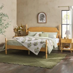 Traditional Vivienne Easy Assembly Solid Wood Bed